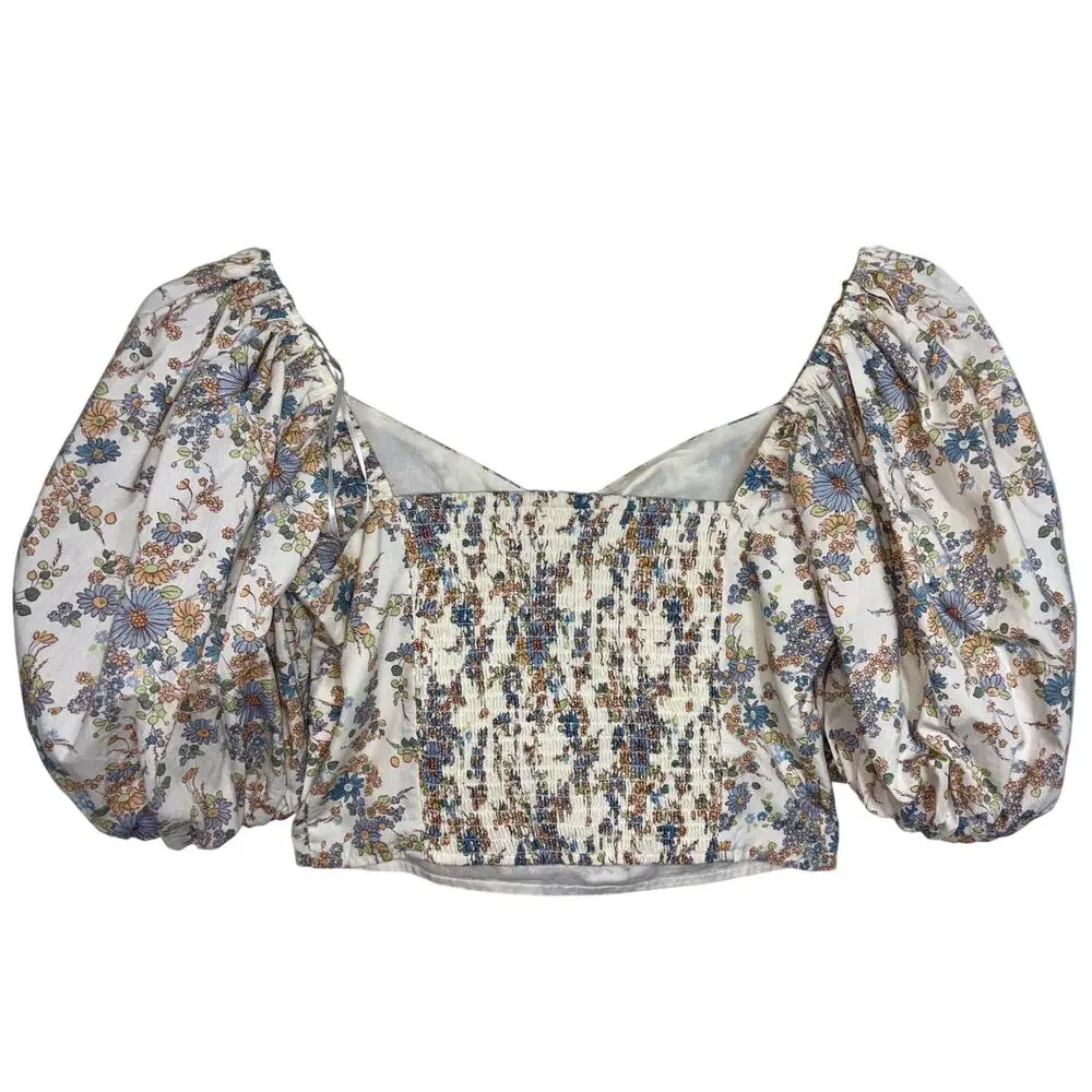 Abercrombie & Fitch White Blue Floral Smocked Puff Sleeve Crop Top Blouse Size M